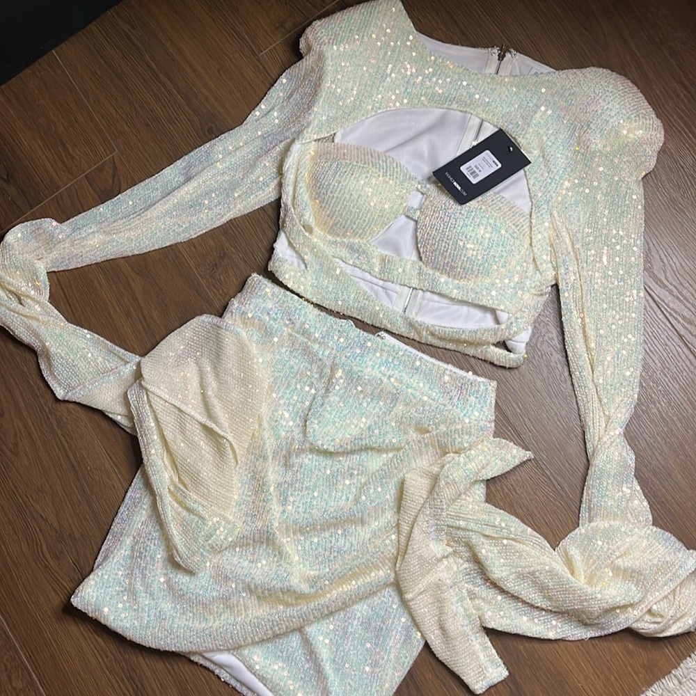 Sparkling FashionNova 2-piece set